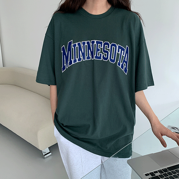 [무료배송]반팔 미네소타 박시핏 티셔츠 - t